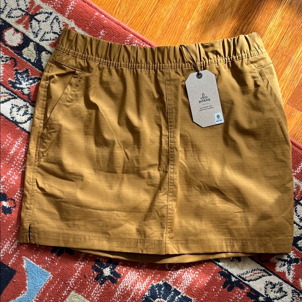 Prana NWT Women’s Skort